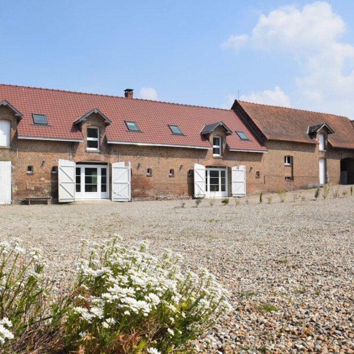 Le corps de ferme et le gîte La Prairie en baie de Somme